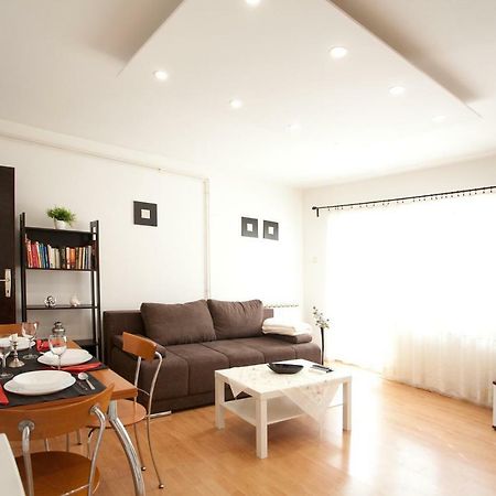 Apartman Sara ซาเกร็บ ภายนอก รูปภาพ