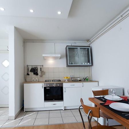 Apartman Sara ซาเกร็บ ภายนอก รูปภาพ