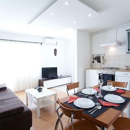 Apartman Sara ซาเกร็บ ภายนอก รูปภาพ