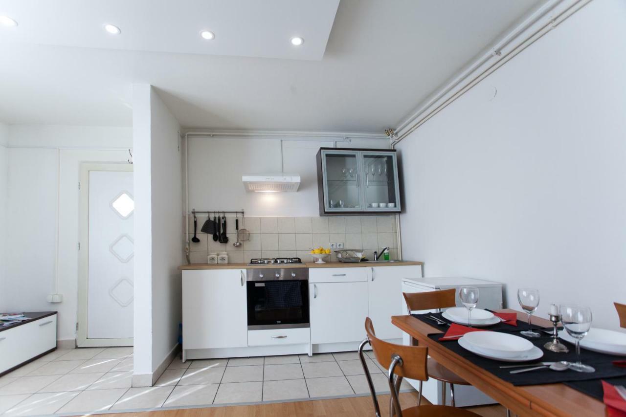 Apartman Sara ซาเกร็บ ภายนอก รูปภาพ
